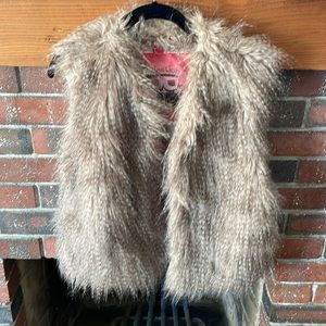 Bernardo faux fur vest